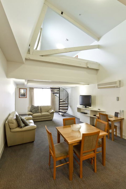 The Old Woolstore Apartment Hotel - Tourism TAS 26