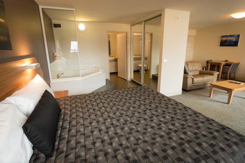 The Old Woolstore Apartment Hotel - Tourism TAS 31