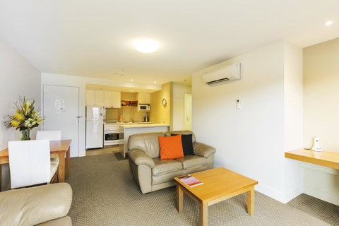 The Old Woolstore Apartment Hotel - Tourism TAS 12