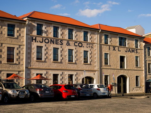 The Henry Jones Art Hotel - Tourism TAS 5