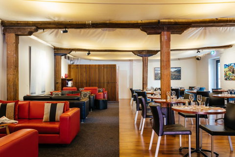 The Henry Jones Art Hotel - Tourism TAS 32