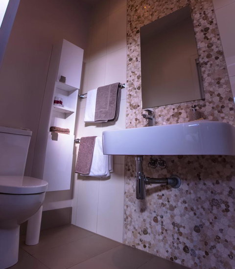 Eagle Peaks At Freycinet - Tourism TAS 14