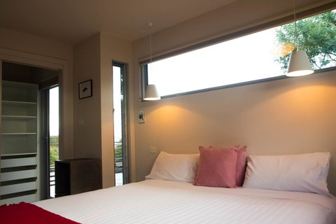 Eagle Peaks At Freycinet - Tourism TAS 7