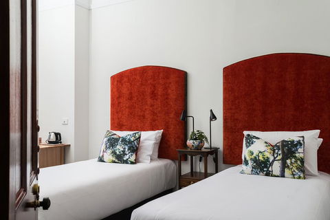 The Florance - Tourism TAS 30