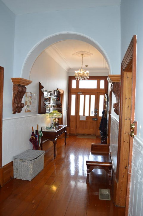 The Dragonfly Inn - Tourism TAS 39
