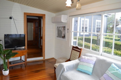 The Dragonfly Inn - Tourism TAS 9