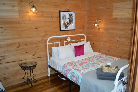 The Dragonfly Inn - Tourism TAS 18