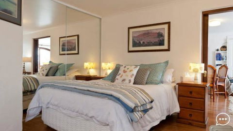 Million Dollar Views - Hobart Tourism 39
