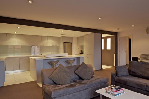Zero Davey Boutique Apartment Hotel - Tourism TAS 21
