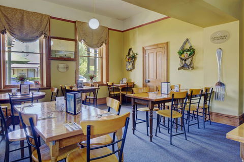 The Richmond Arms Hotel - Tourism TAS 11