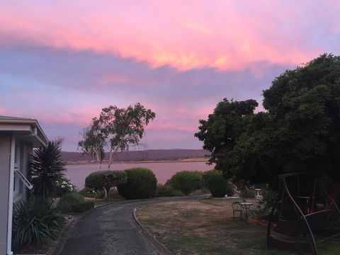 Amble\'a\'While On Tamar - Hobart Tourism 29