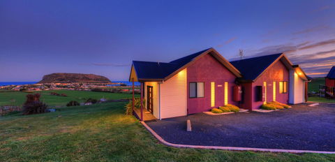 Horizon Deluxe Apartments - Tourism TAS 6