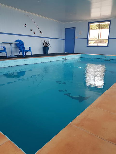 Blue Seas Holiday Villas - Tourism TAS 3