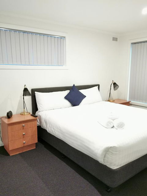 Youngtown Executive Apartments - 2BR Included, Free Parking & Wifi, Sofa Bed & Cot Fee Applies - Tourism TAS 10