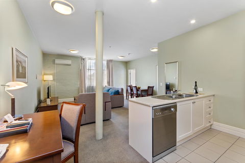 Launceston Central Apartment Hotel Official - Tourism TAS 15