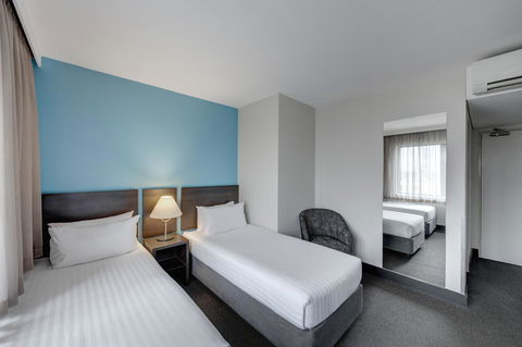 Travelodge Hotel Hobart - Tourism TAS 11