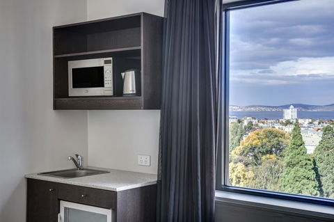 Travelodge Hotel Hobart - Tourism TAS 3