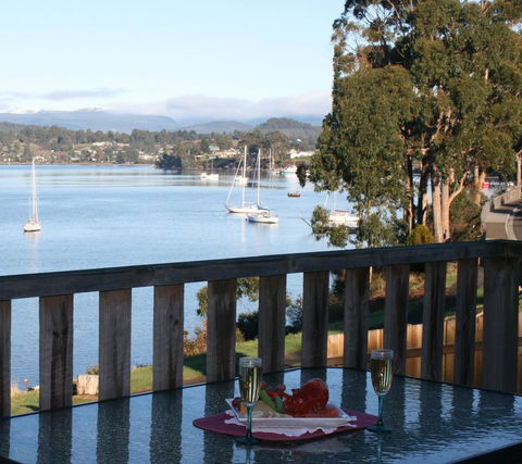 Driftwood - Tourism TAS 3