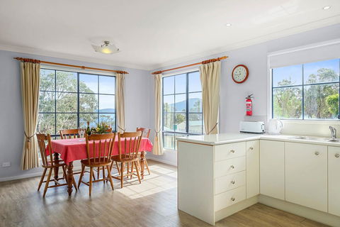 Omaroo Cottage Bruny Island - Tourism TAS 6