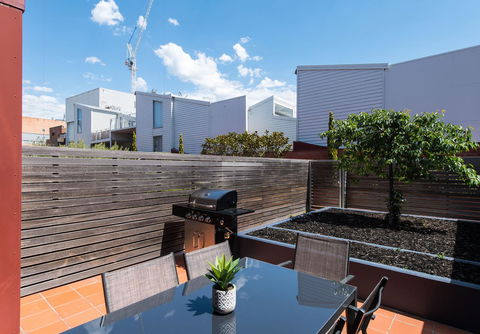 Sullivans Cove Apartments - Hobart Tourism 36