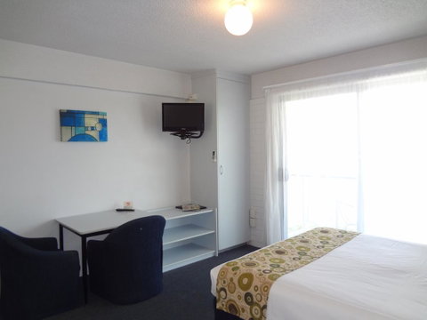 Adina Place Motel Apartments - Tourism TAS 36