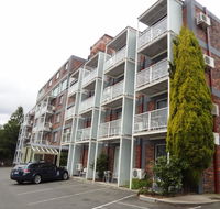 Adina Place Motel Apartments - Tourism TAS