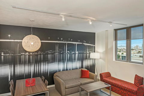 Mantra One Sandy Bay Road - Hobart Tourism 16