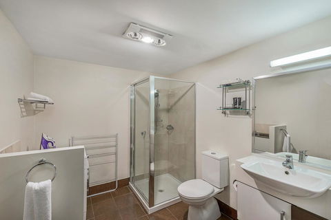 Mantra One Sandy Bay Road - Hobart Tourism 22