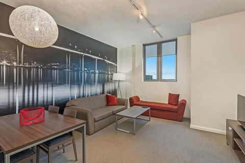 Mantra One Sandy Bay Road - Hobart Tourism 3