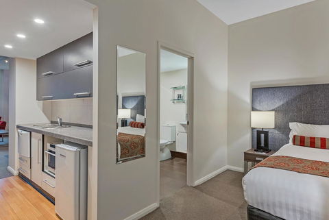 Mantra One Sandy Bay Road - Hobart Tourism 18