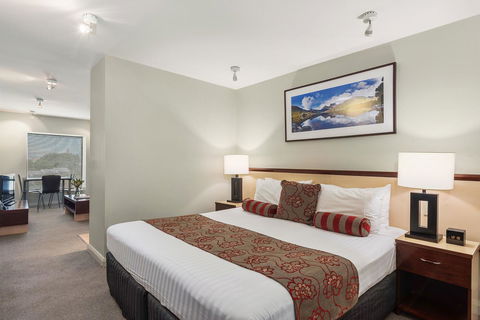 Mantra One Sandy Bay Road - Hobart Tourism 26
