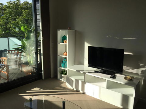 Hobart Inner City Apartment - Hobart Tourism 9