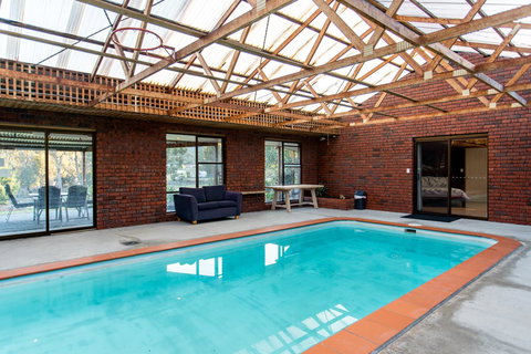 Acton Park Holiday Units - Tourism TAS 13