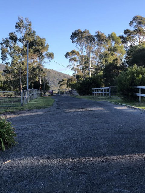 Acton Park Holiday Units - Tourism TAS 21