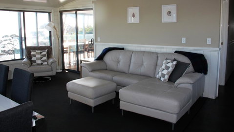 SEA EAGLE COTTAGE Amazing Views Of Bay Of Fires - Tourism TAS 5