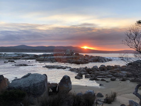 SEA EAGLE COTTAGE Amazing Views Of Bay Of Fires - Tourism TAS 12