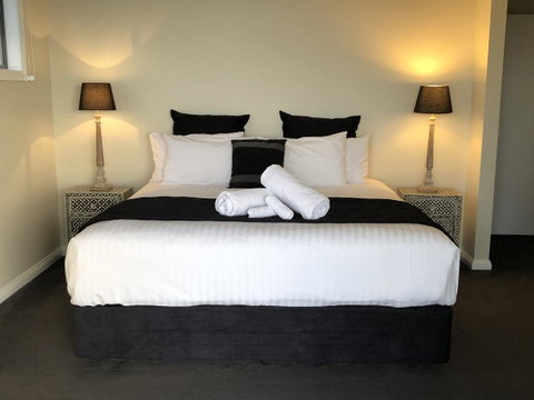 SEA EAGLE COTTAGE Amazing Views Of Bay Of Fires - Tourism TAS 4