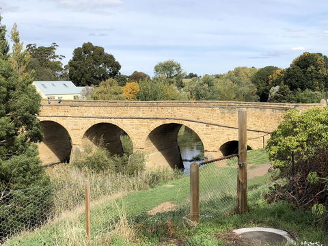 Richmond Bridge Accommodation â€œTwo The Bridgeâ€ - Tourism TAS 30