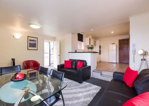 Graham Apartments - Hobart Tourism 19