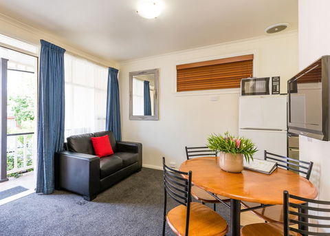 Graham Apartments - Hobart Tourism 33