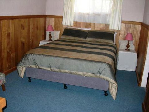 Platypus Park Country Retreat - Tourism TAS 17