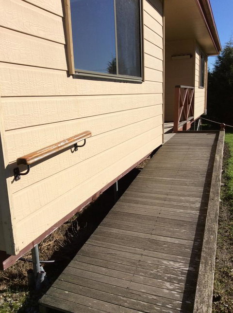 Cherry Top Farmstay - Boutique Eco Village - Hobart Tourism 9