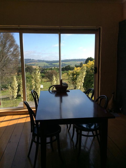 Cherry Top Farmstay - Boutique Eco Village - Hobart Tourism 10