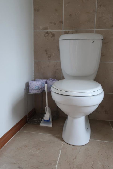 Cherry Top Farmstay - Boutique Eco Village - Hobart Tourism 1