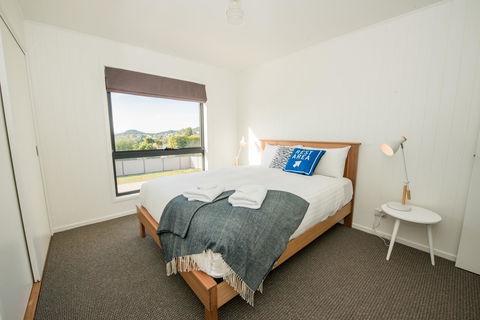 Beach House XIV - Hobart Tourism 11