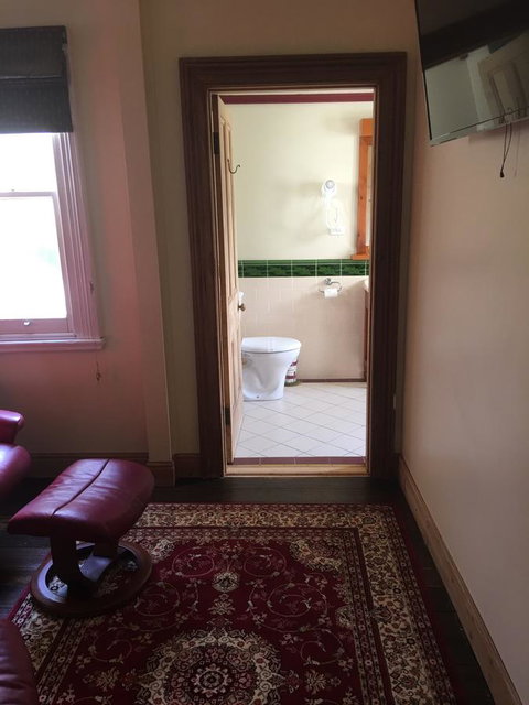 Kerrellie Cottages 2, 4 & 8 Reid Street - Tourism TAS 16