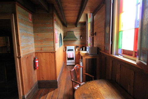 Kerrellie Cottages 2, 4 & 8 Reid Street - Tourism TAS 32