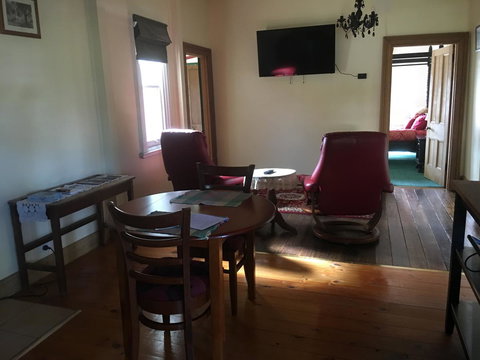 Kerrellie Cottages 2, 4 & 8 Reid Street - Tourism TAS 20