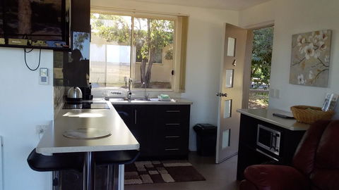 Pelican Point Sanctuary - Tourism TAS 26
