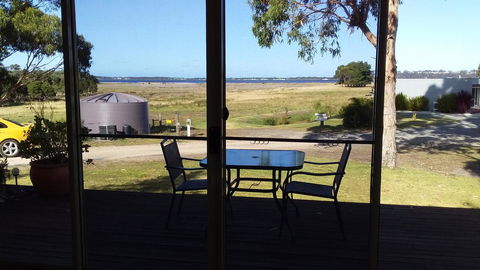 Pelican Point Sanctuary - Tourism TAS 28